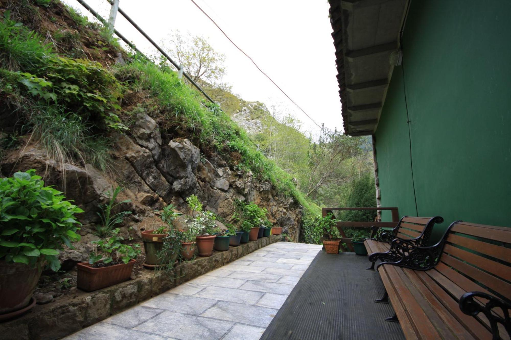 La Salmonera Cangas De Onis Cano Luaran gambar